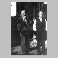 109-0042 Links Helmut Kreutzer, rechts Ernst Schroeder im Jahre 1938.jpg